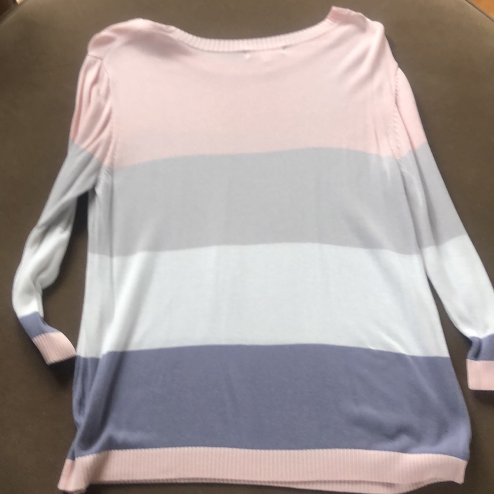 Sweater - Picture 3 of 3